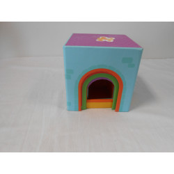 Cube en forme de maison à emboiter