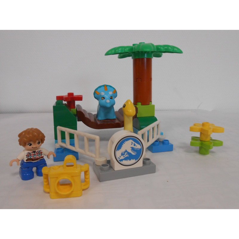 Lego Duplo - Le zoo des adorables dinos - Jurassic world - Ref 10879