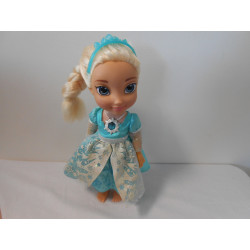 Poupée Reine des neiges qui chante