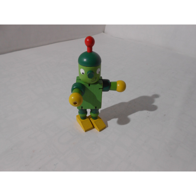 Petit robot vert articulé en bois