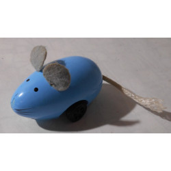 Petite souris en bois
