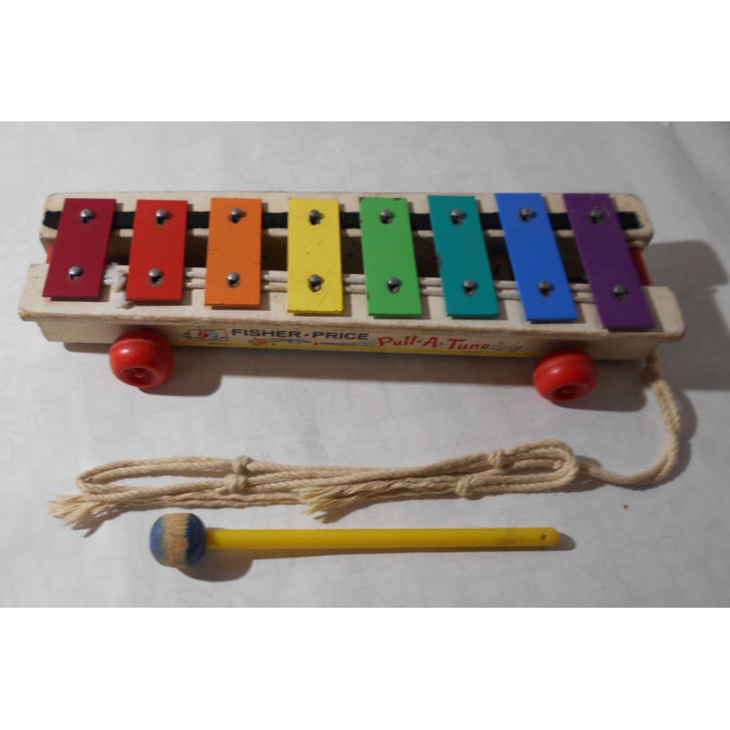 Fisher-Price Le Pull-A-Tune Xylophone