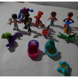 Boite de figurines Kinder