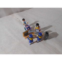 Playmobil hôtesse de l'air