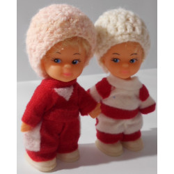 Ancienne poupées miniature
