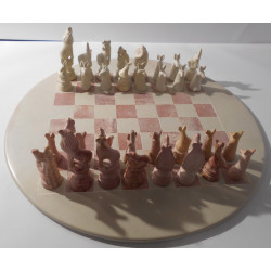Jeu d'échecs en marbre blanc et rose