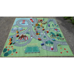 Tapis circuit sol avec accessoires