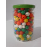 Pot de perles en plastique de couleurs