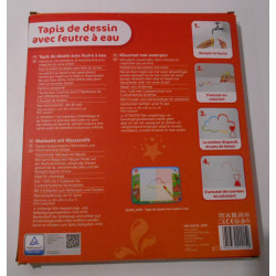 tapis de dessin avec feutre à eau