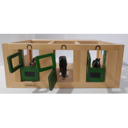 Ecurie en bois - beeboo