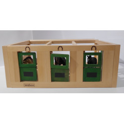 Ecurie en bois - beeboo