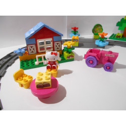 Lego Duplo / Unico - Circuit train Hello Kitty et Tiny Chum