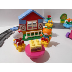 Lego Duplo / Unico - Circuit train Hello Kitty et Tiny Chum