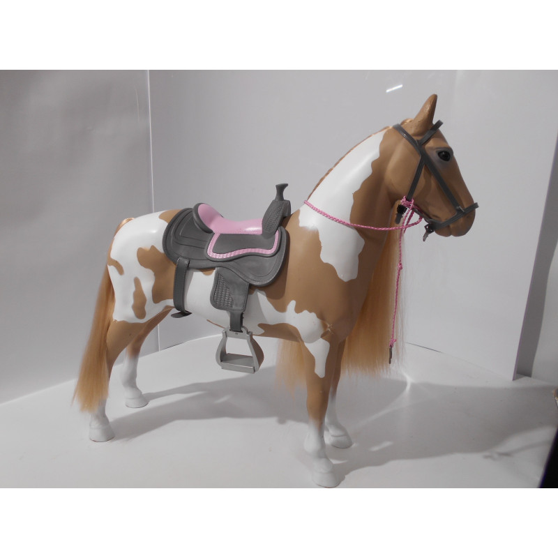 Cheval blanc et beige