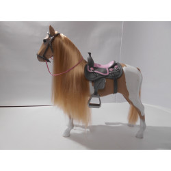 Cheval blanc et beige