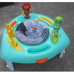 Infantino table d'eveil