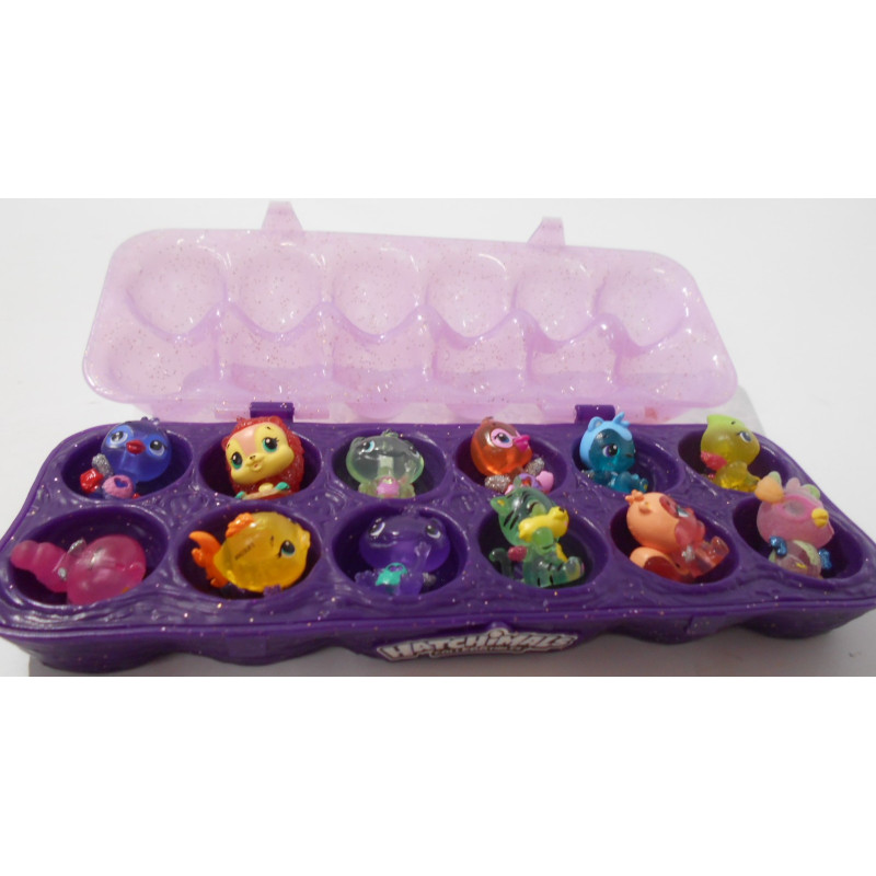 Lot de 12 Hatchimals avec la boîte collEGGtibles