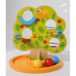 Toboggan à boules en bois