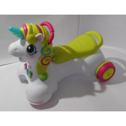 Licorne pousse-pousse porteur