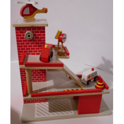 Caserne de pompiers en bois - one two fun
