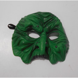 Masque de sorcière vert