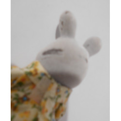 Sylvanian Families - La cabane dans l'arbre + Famille lapin gris