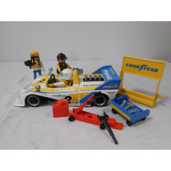 Voiture de course Playmobil
