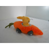 Peluche Lapin et voiture carotte
