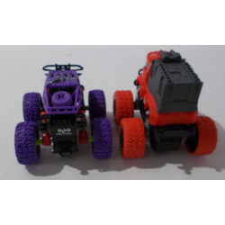 lot de 2 VÉHICULES Tout Terrain, 4 roues motrices, tournent à 360°