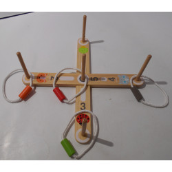 Lancer d'anneaux en bois