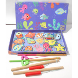 Jeu de pêche magnétique en bois - Djeco