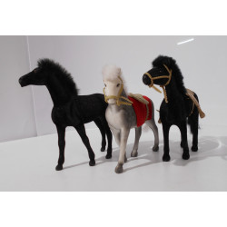 Lot de 3 Chevaux en feutrine