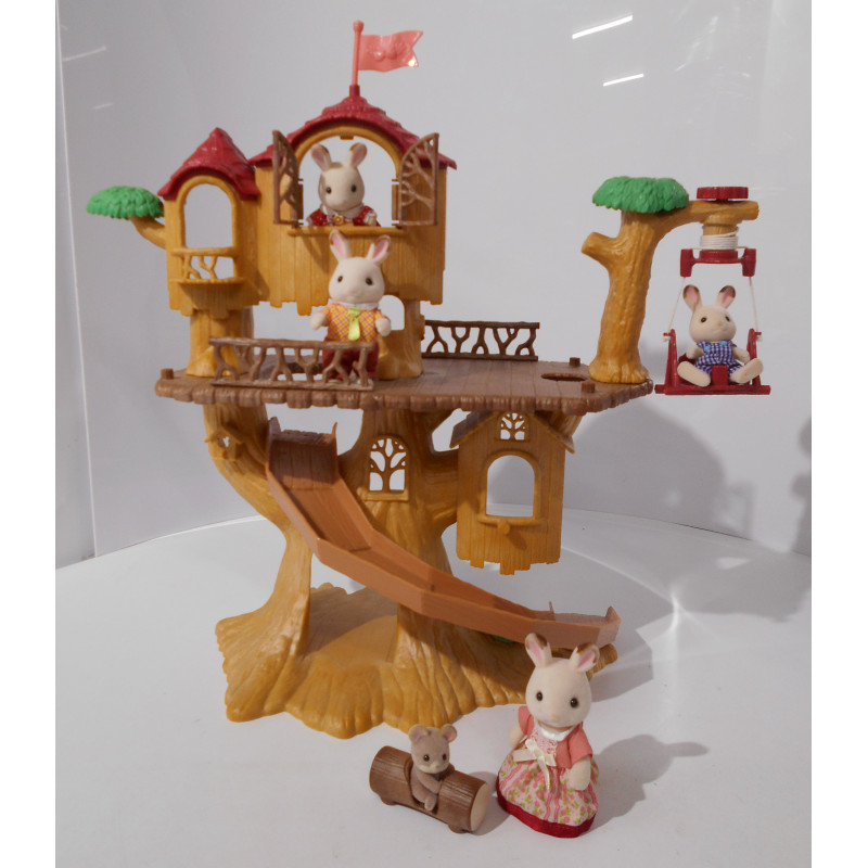 Cabane dans les arbres Sylvanian Families + 5 personnages