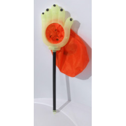 Main halloween ramasse bonbons