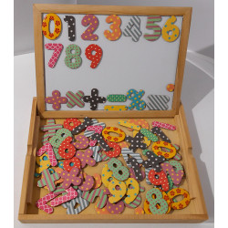 Petite ardoise avec coffret...