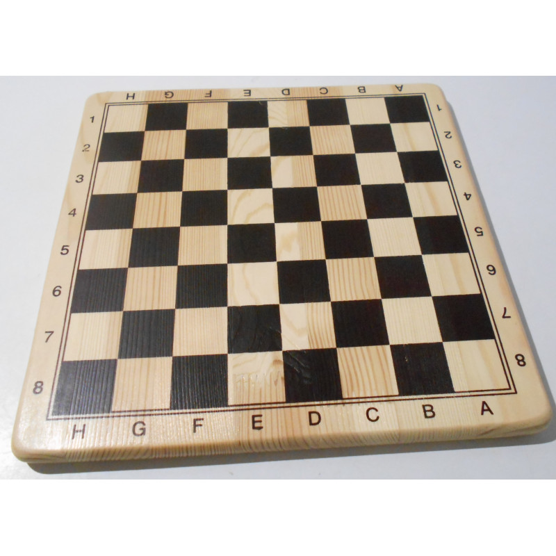 Jeu de dames et d'échecs