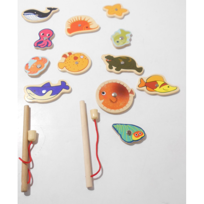 Pêche à la ligne en bois et aimantée (Création LRE)