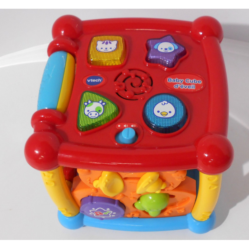 Baby cube d'éveil interactif - Vtech