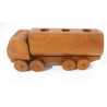 Camion en bois roulant