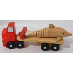 Camion de transport en bois avec dauphin articulé