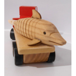 Camion de transport en bois avec dauphin articulé