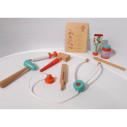 Kit médical en bois pour enfants