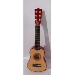 Guitare en bois pour enfant