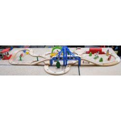 Circuit en bois pour enfant - IKEA