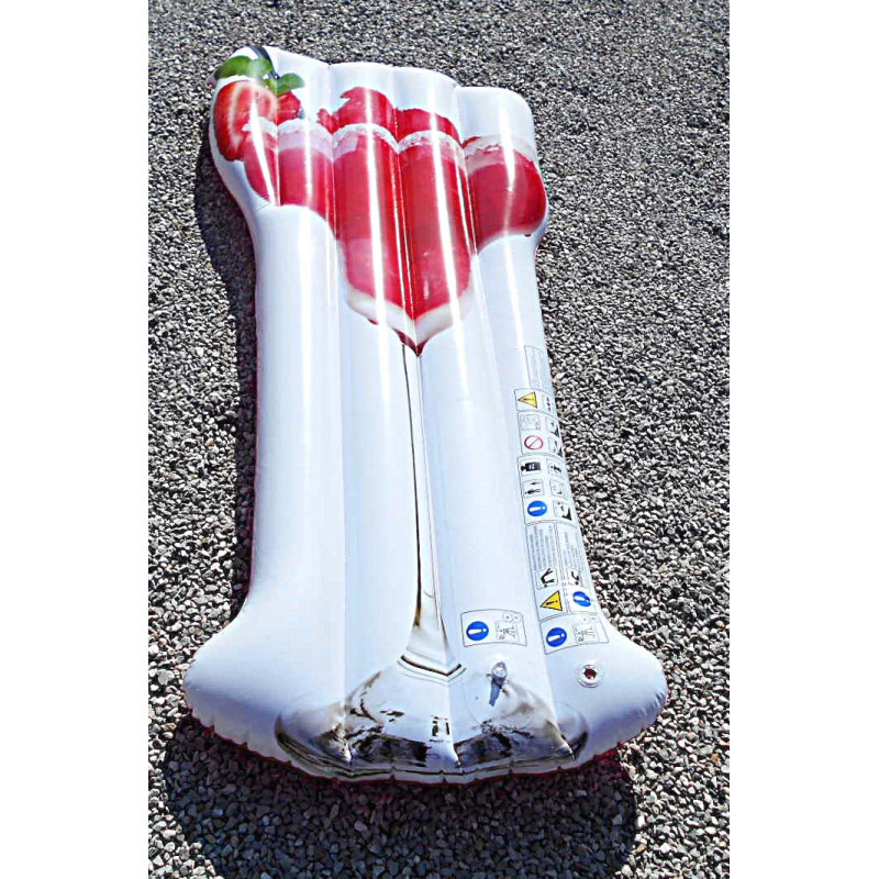 Matelas gonflable pour la piscine ou la mer