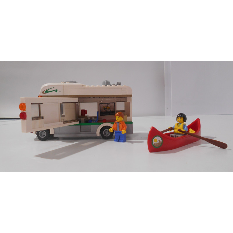 Lego City - Le camping-car et son canoë - Ref 60057