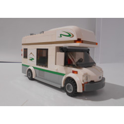 Lego City - Le camping-car et son canoë - Ref 60057