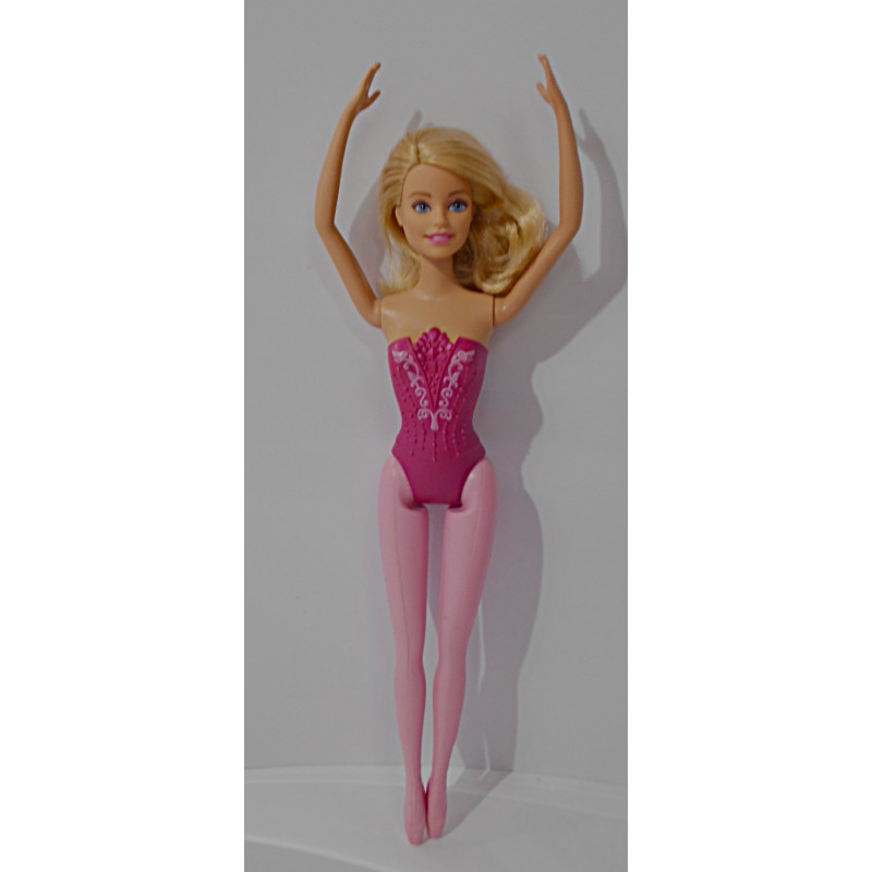 Poupée mannequin Barbie Mattel danseuse blonde