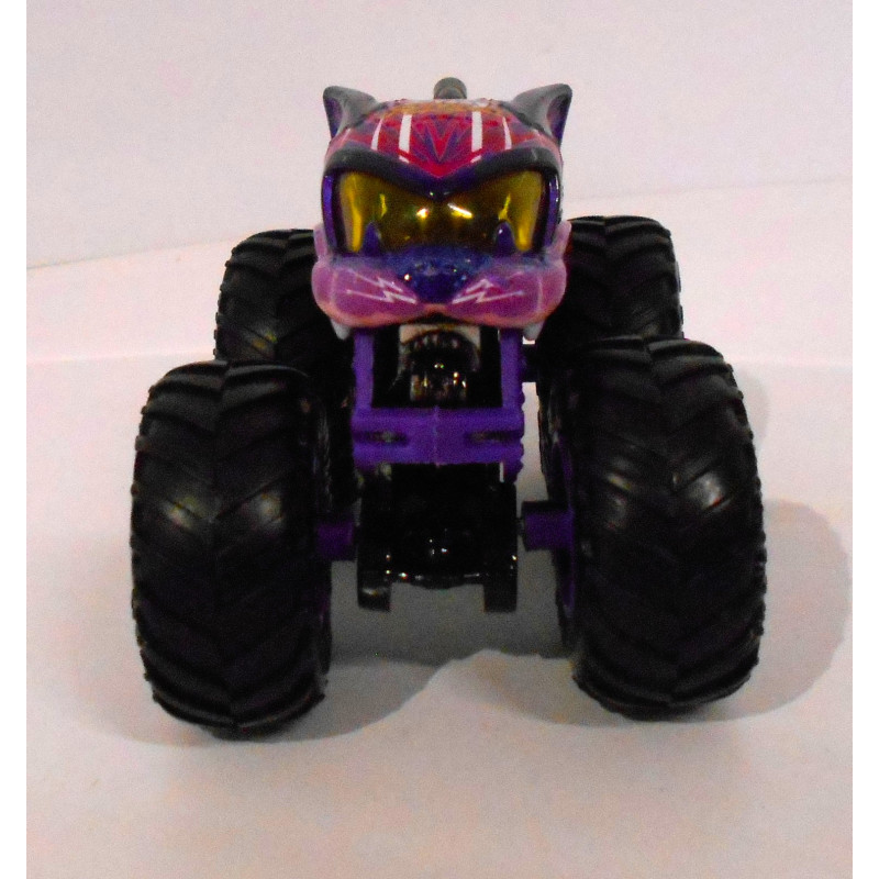 Voiture Hot Wheels violette Monster Trucks
