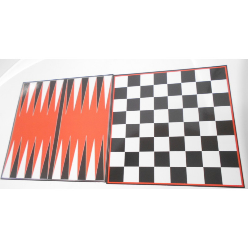 Boîte de jeux neuve ”le petit Nicolas ”